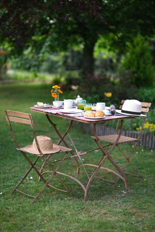 L'orme Blanchet & Piscine, Petit-dejeuner Inclus Frühstückspension *